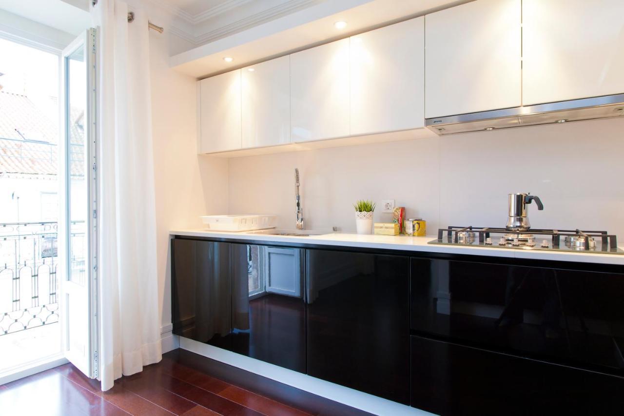 Baxia-Chiado Apartment With Incredible View ลิสบอน ภายนอก รูปภาพ